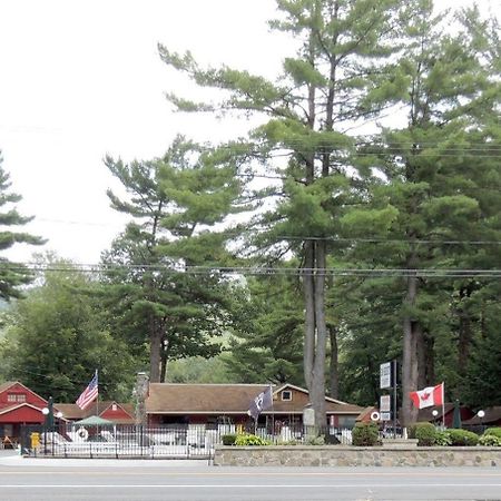 Do Rest Court Hotell Lake George Eksteriør bilde