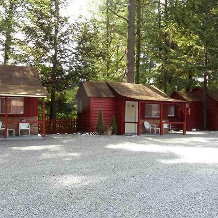 Do Rest Court Hotell Lake George Eksteriør bilde