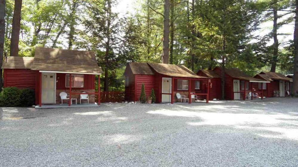 Do Rest Court Hotell Lake George Eksteriør bilde